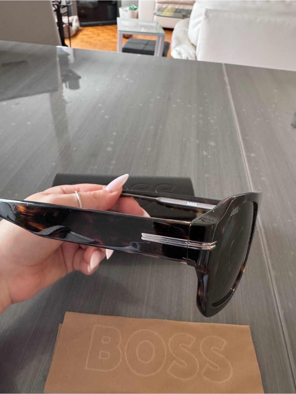 BOSS Men’s Black Tortoiseshell Sunglasses 1595/S - Picture 2 of 4